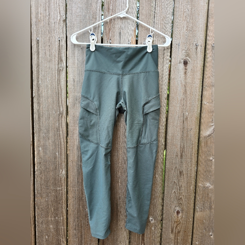 Old Navy Active Leggings